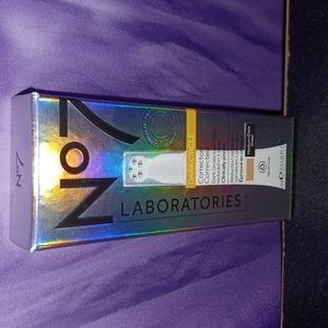 New No7 Dark Circle Corrector Medium/Dark Sheer 0.5 fl oz.